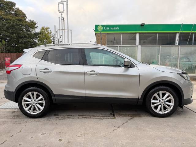 2015 Nissan Qashqai 1.5 dCi Acenta+ 2WD Euro 5 (s/s) 5dr