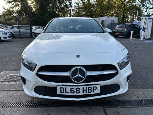 Mercedes-Benz A Class 1.3 A200 Sport (Executive) 7G-DCT Euro 6 (s/s) 5dr Hatchback Petrol White