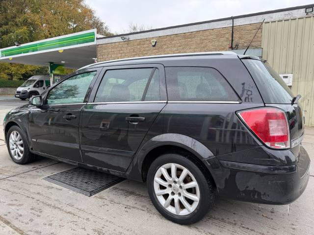 2006 Vauxhall Astra 1.6i 16v Design 5dr