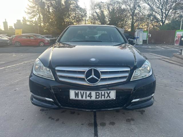 Mercedes-Benz C Class 2.1 C220 CDI Executive SE (Premium) Euro 5 (s/s) 4dr Saloon Diesel Black