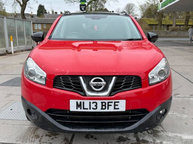 Nissan Qashqai 1.6 dCi 360 2WD Euro 5 (s/s) 5dr SUV Diesel Red