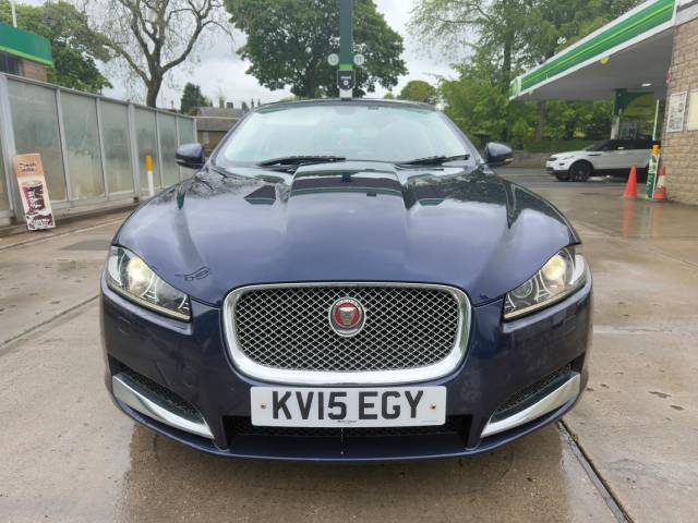 Jaguar XF 2.2d Portfolio Auto Euro 5 (s/s) 4dr Saloon Diesel Blue