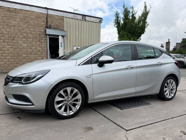 2017 Vauxhall Astra 1.6 CDTi ecoFLEX Tech Line Euro 6 (s/s) 5dr
