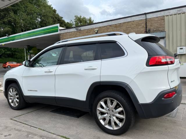 2016 Jeep Cherokee 2.2 MultiJetII Limited Auto 4WD Euro 6 (s/s) 5dr